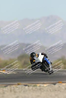 media/Oct-26-2025-Race Pace (Sun) [[c1447ca738]]/Non Verified (1st 20 Minutes of every Hour)/4-Turn 14 (1110am)/